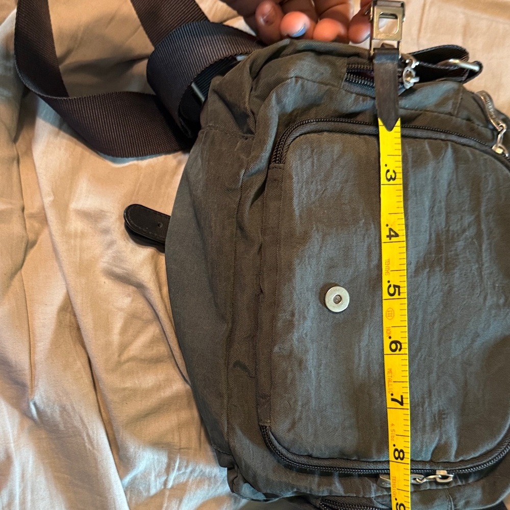Baggallini Gray Crossbody Bag - Picture 5 of 6